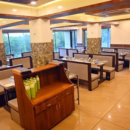 Hotel Aaram Umargām Εξωτερικό φωτογραφία
