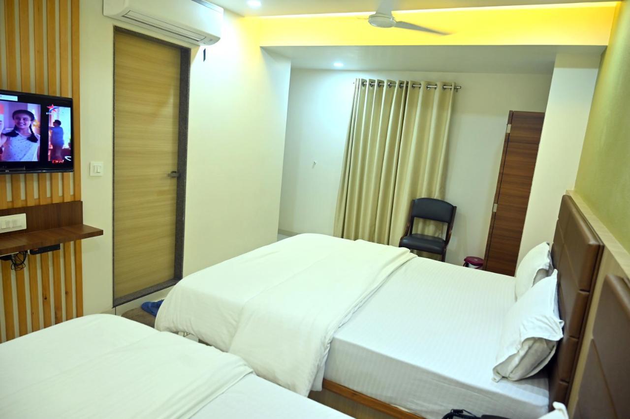 Hotel Aaram Umargām Εξωτερικό φωτογραφία