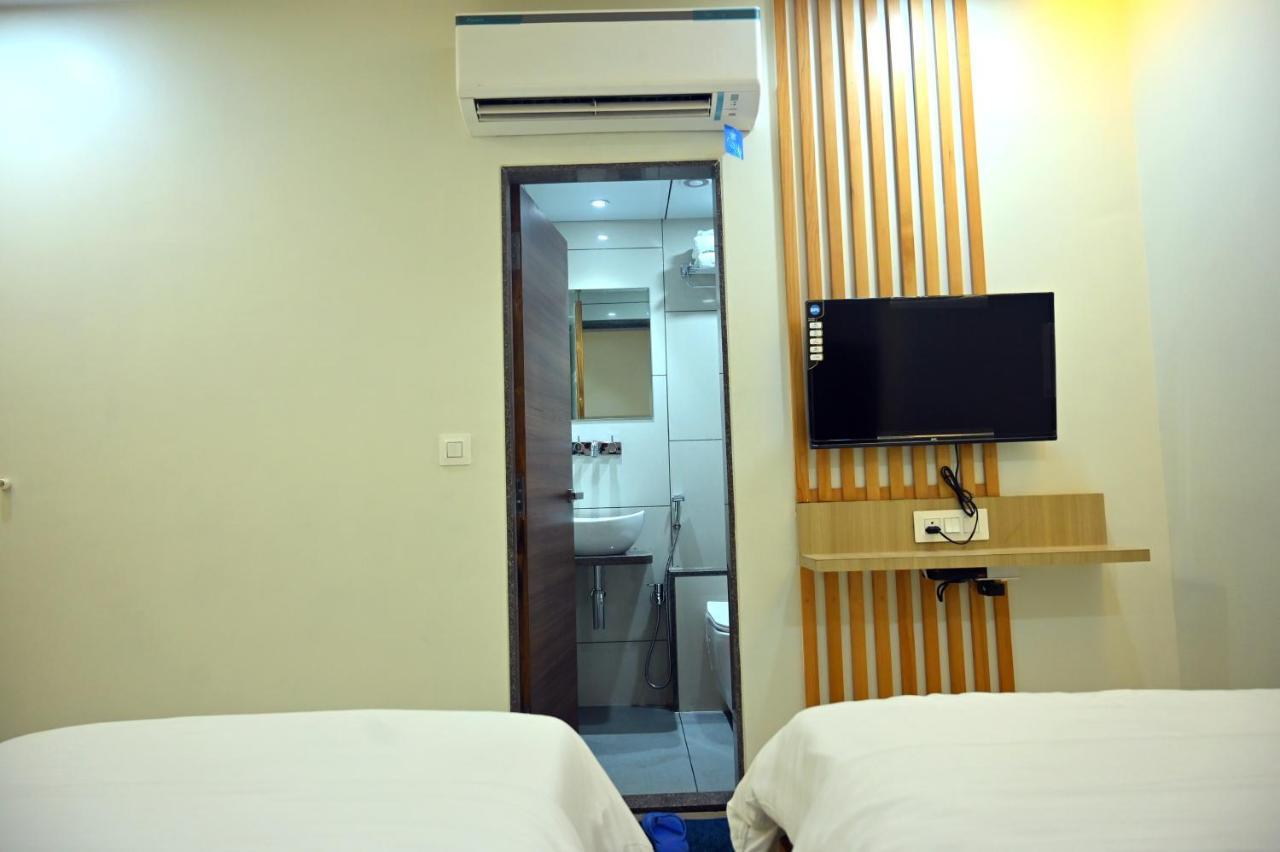 Hotel Aaram Umargām Εξωτερικό φωτογραφία
